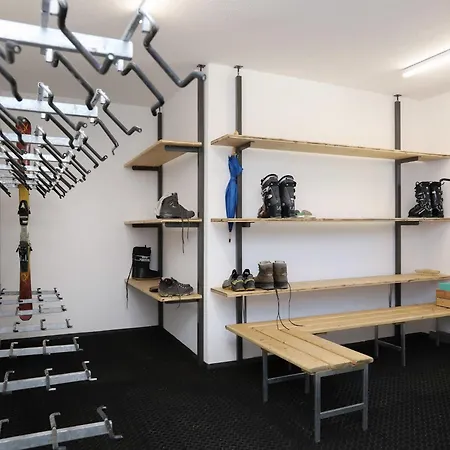 Lägenhet La Siala Apt-2 By Interhome Falera